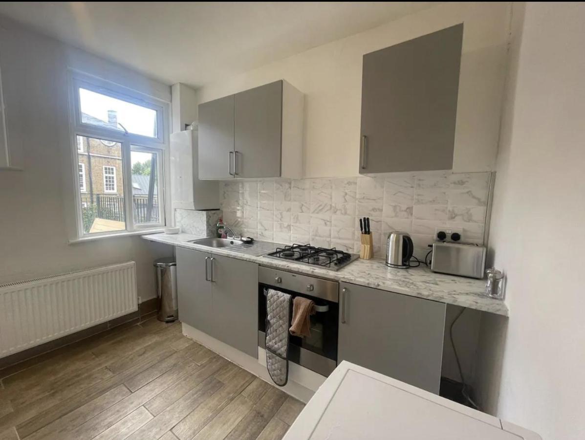 Charming 2 Bed Flat On Tower Bridge Apartment London Luaran gambar